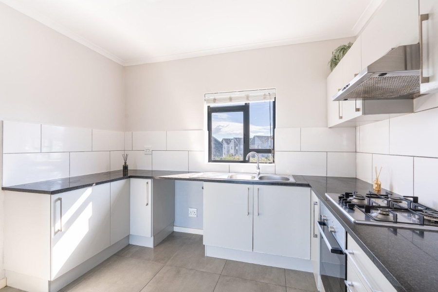 2 Bedroom Property for Sale in Burgundy Estate Western Cape